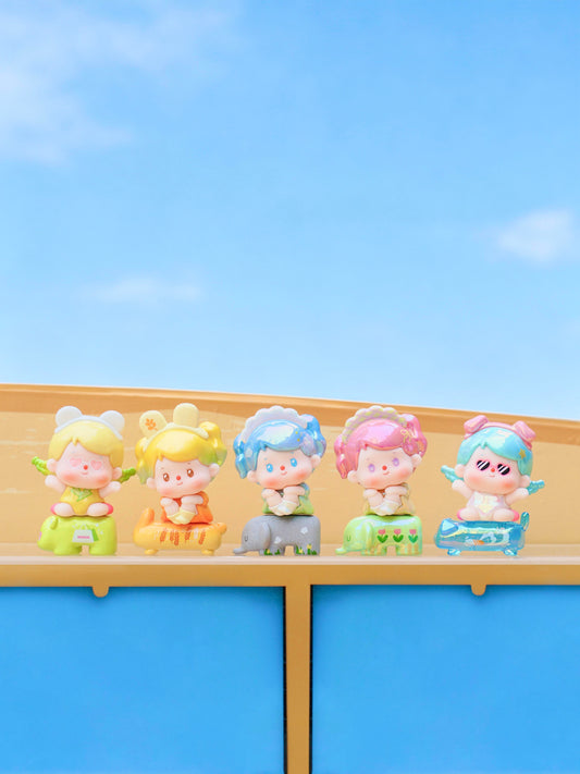 Mhaia Rows of Seats Mini Series toy surprise box Dolls