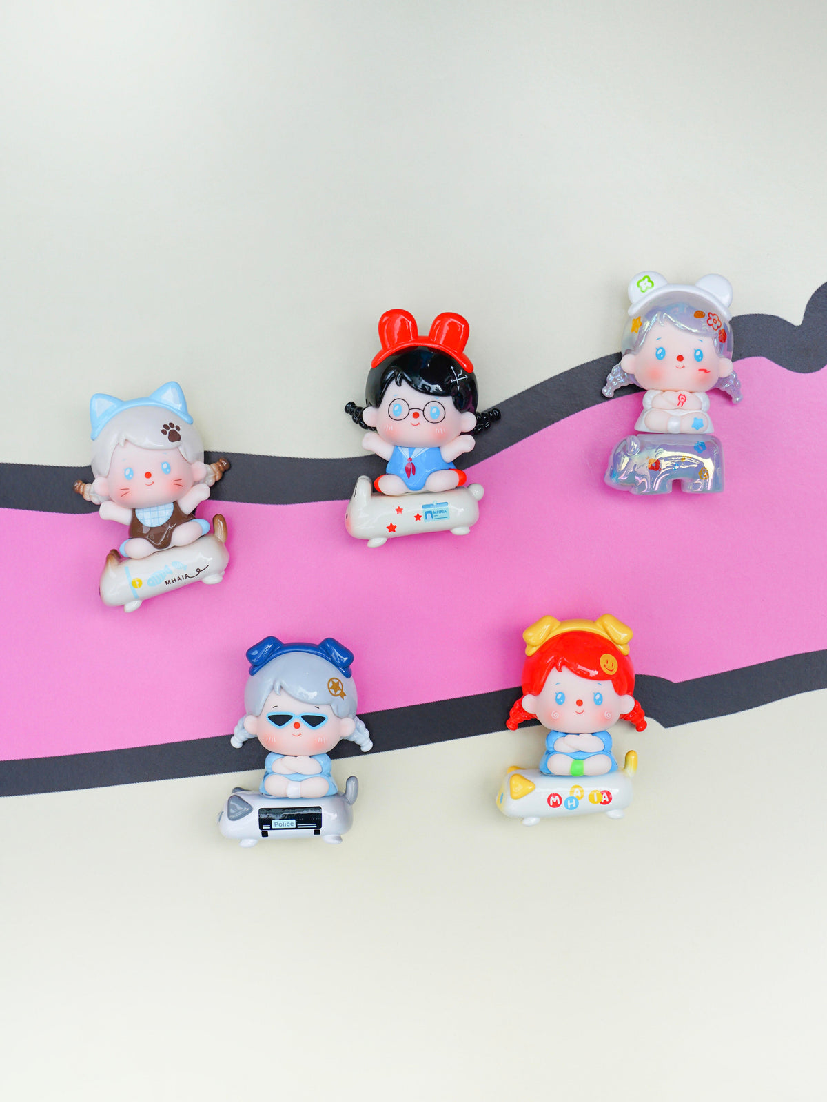 Mhaia Rows of Seats Mini Series toy surprise box Dolls